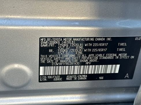 Used 2024 Toyota RAV4 XLE FWD image 35