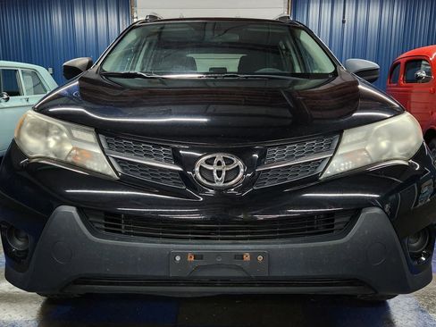 Used 2014 Toyota RAV4 LE image 56
