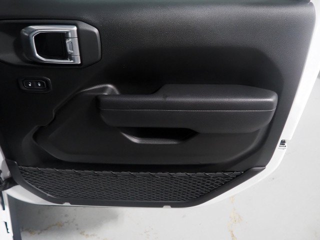 Used 2024 Jeep Wrangler 4xe AWD/4WD image 52
