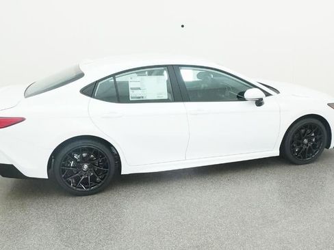 New 2026 Toyota Camry SE image 43