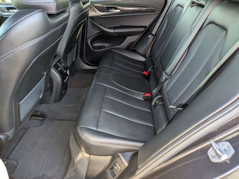 Used 2022 BMW X4 M40i w/ Premium Package image 28