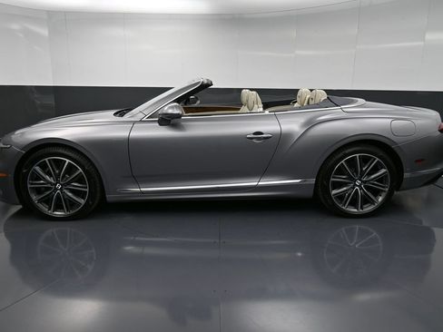 New 2026 Bentley Continental GTC image 33