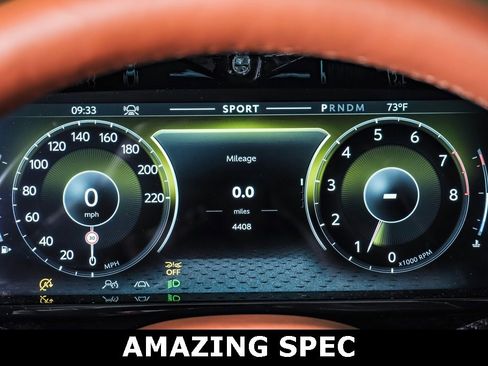 Used 2026 Aston Martin V8 Vantage Roadster image 27