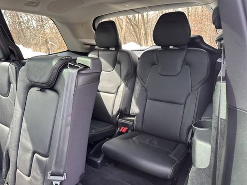 Used 2021 Volvo XC90 T6 Inscription w/ Climate Package image 12