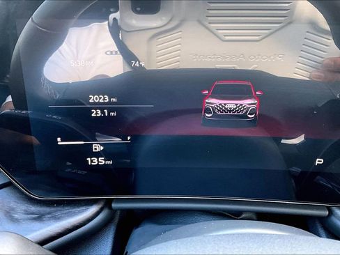 Used 2025 Audi Q5 Premium w/ Convenience Package AWD/4WD image 13