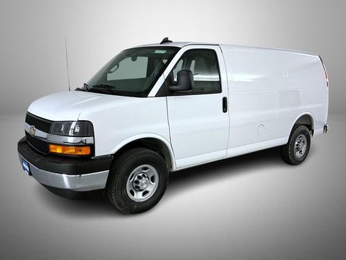 New 2025 Chevrolet Express 3500 w/ Driver Convenience Package image 1