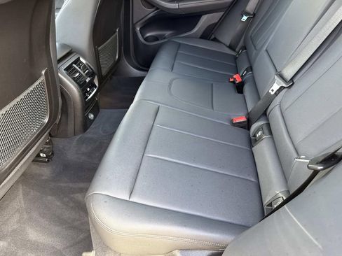 Used 2019 BMW X3 sDrive30i w/ Driving Assistance Package image 16