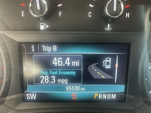 Used 2017 Buick Encore Preferred FWD image 17