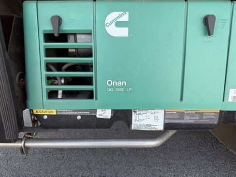 Used 2019 Mercedes-Benz Sprinter 3500 image 20