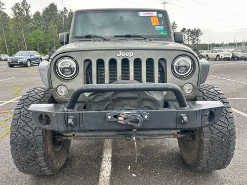 Used 2015 Jeep Wrangler Unlimited Sport w/ Quick Order Package 24S AWD/4WD image 8