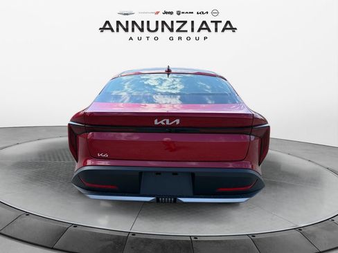 New 2025 Kia K4 LXS FWD image 4