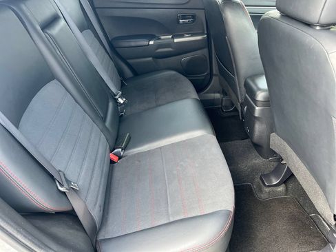 Used 2024 Mitsubishi Outlander Sport ES AWD/4WD image 10