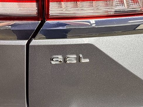 Certified 2024 Volkswagen Atlas SEL Premium R-Line AWD/4WD image 26