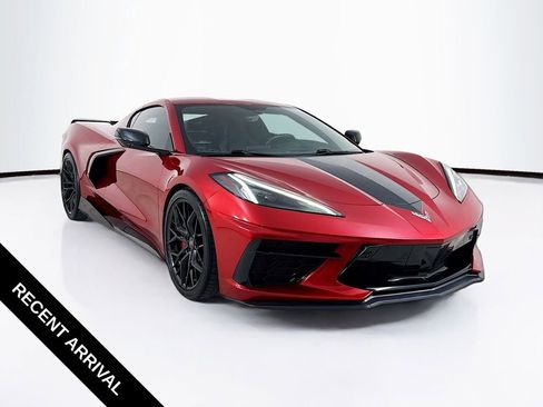 Used 2023 Chevrolet Corvette Stingray Preferred Cpe w/ Z51 Performance Package RWD image 1