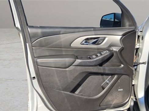 Used 2019 Chevrolet Traverse LT w/ LT Premium Package image 30