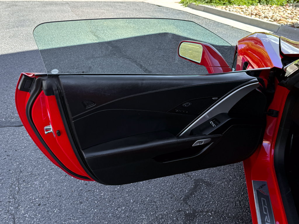 Used 2014 Chevrolet Corvette Stingray Convertible w/ 3LT Preferred Equipment Group RWD image 18