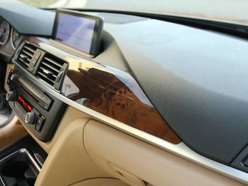 Used 2013 BMW 335i Sedan image 32