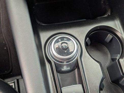 Used 2025 Ford Explorer ST-Line w/ ST-Line Street Pack image 12