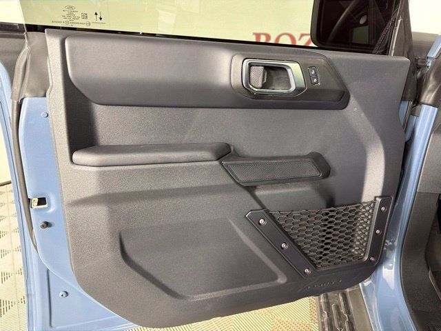 Used 2025 Ford Bronco Outer Banks AWD/4WD image 24