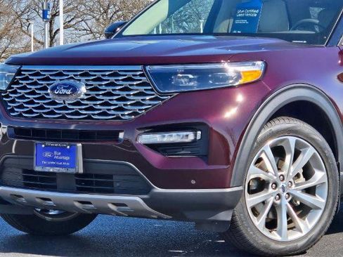 Certified 2023 Ford Explorer Platinum w/ Technology Package AWD/4WD image 2