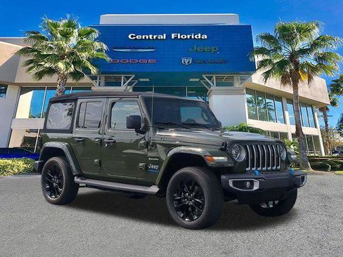 Certified 2023 Jeep Wrangler Unlimited Sahara AWD/4WD image 2