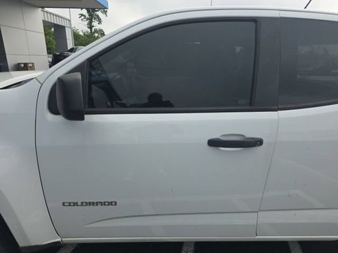Used 2019 Chevrolet Colorado W/T w/ WT Convenience Package RWD image 3