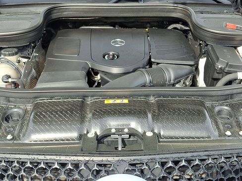 Certified 2024 Mercedes-Benz GLE 350 4MATIC image 29