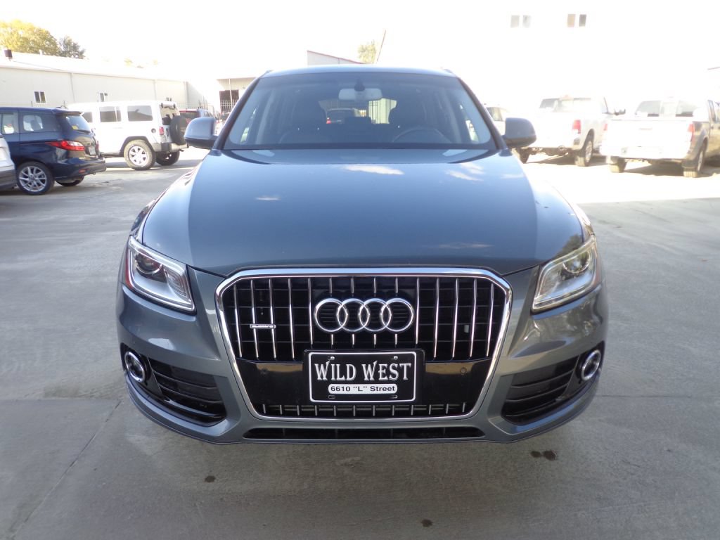 Used 2015 Audi Q5 2.0T Premium Plus w/ Technology Package AWD/4WD image 2
