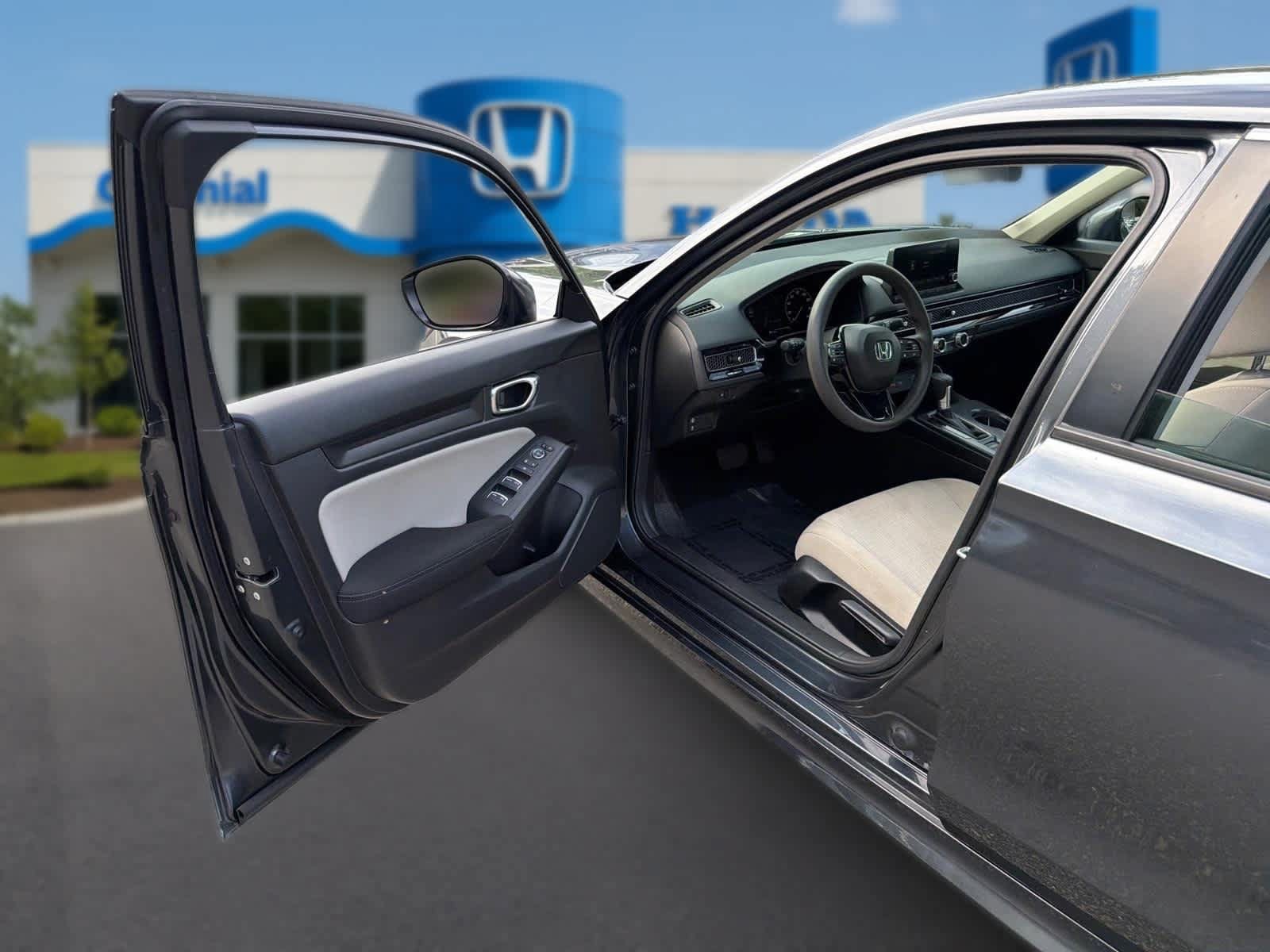 Used 2024 Honda Civic LX image 11