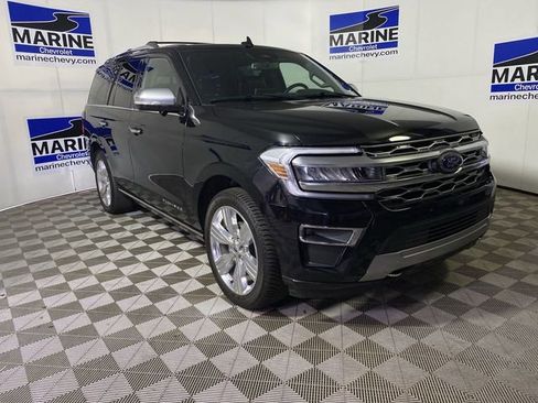 Used 2023 Ford Expedition Platinum image 1