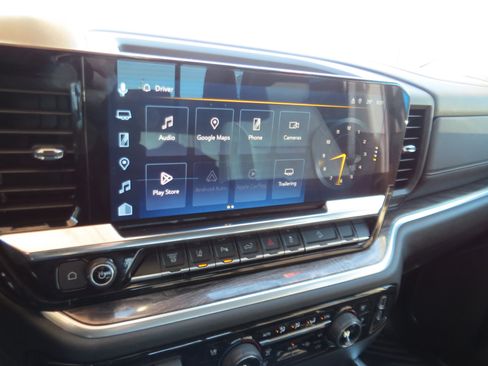 Used 2024 Chevrolet Silverado 2500 LTZ w/ LTZ Plus Package image 23