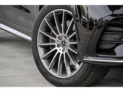 Certified 2026 Mercedes-Benz GLE 450 4MATIC image 3