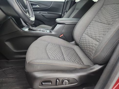 Used 2021 Chevrolet Equinox LT FWD image 21