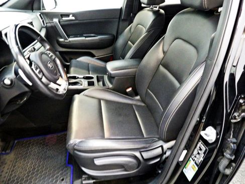 Used 2020 Kia Sportage S AWD/4WD image 8