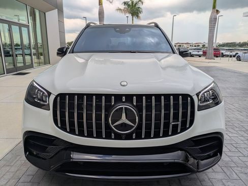Used 2025 Mercedes-Benz GLS 63 AMG 4MATIC image 3