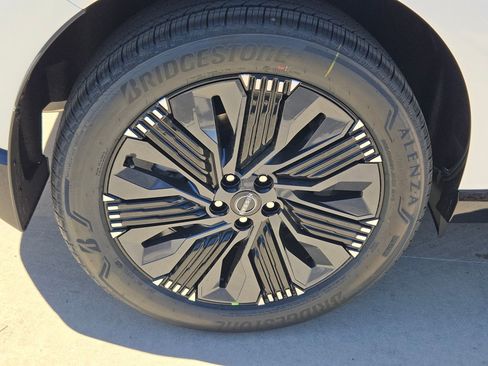 New 2026 Nissan Murano Platinum image 23