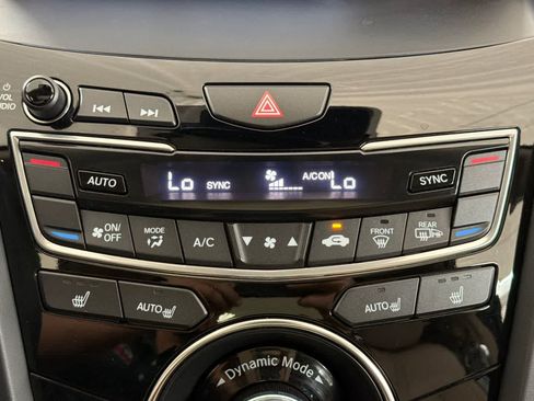 Used 2024 Acura RDX SH-AWD w/ Technology Package image 21