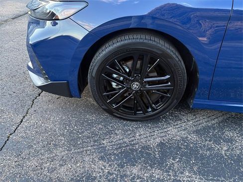 Used 2025 Toyota Camry SE image 16