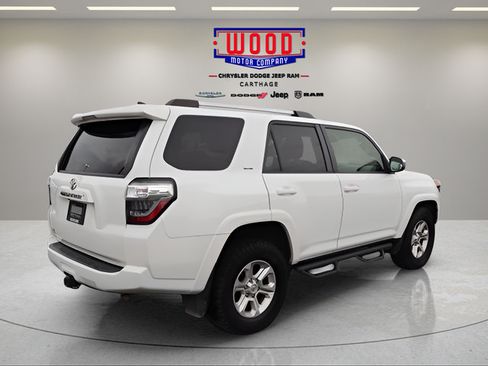 Used 2021 Toyota 4Runner SR5 AWD/4WD image 3