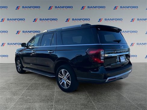 Used 2023 Ford Expedition Max Limited image 3