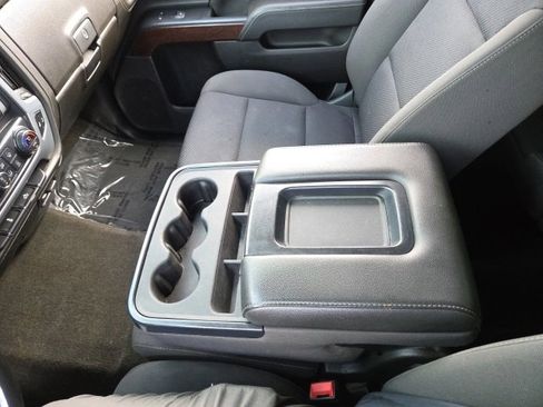 Used 2018 GMC Sierra 1500 SLE image 56