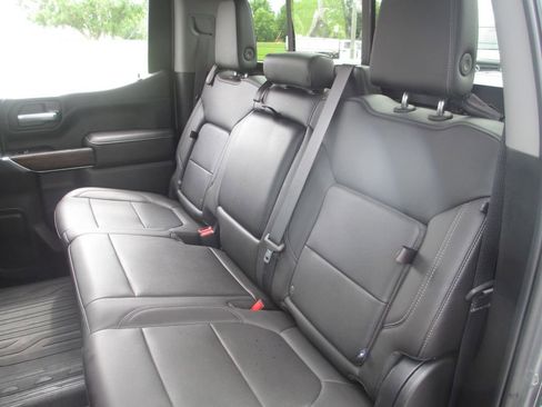 Used 2020 GMC Sierra 1500 SLT w/ SLT Premium Plus Package AWD/4WD image 25