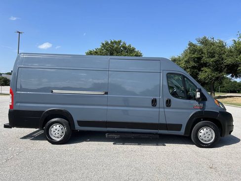 Used 2020 RAM ProMaster 3500 FWD image 4