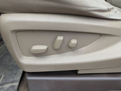 Used 2018 Chevrolet Silverado 1500 LT w/ All Star Edition image 9