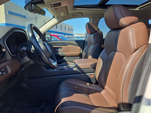 Certified 2025 Honda Pilot Elite image 15