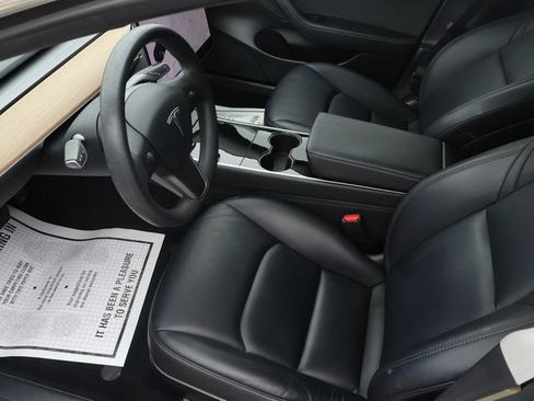 Used 2020 Tesla Model 3 Standard Range Plus RWD image 22