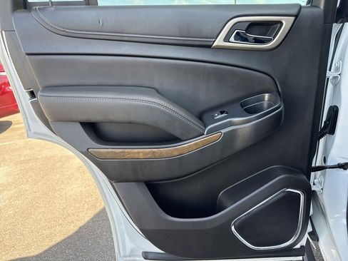 Used 2018 GMC Yukon Denali w/ Denali Ultimate Package image 23