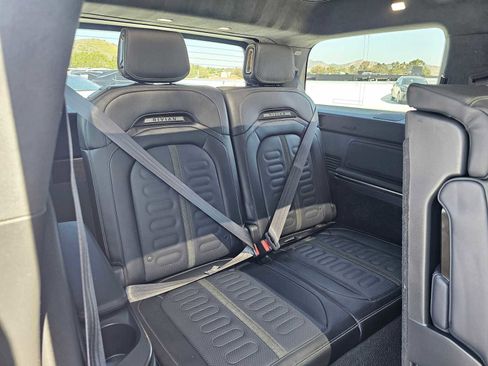 Used 2024 Rivian R1S Adventure AWD/4WD image 13