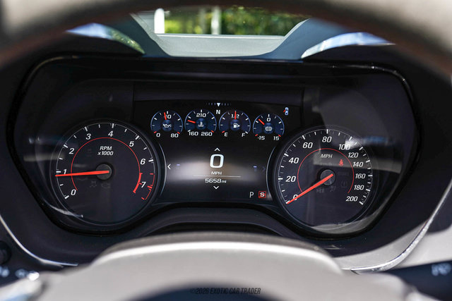 Used 2022 Chevrolet Camaro ZL1 RWD image 38
