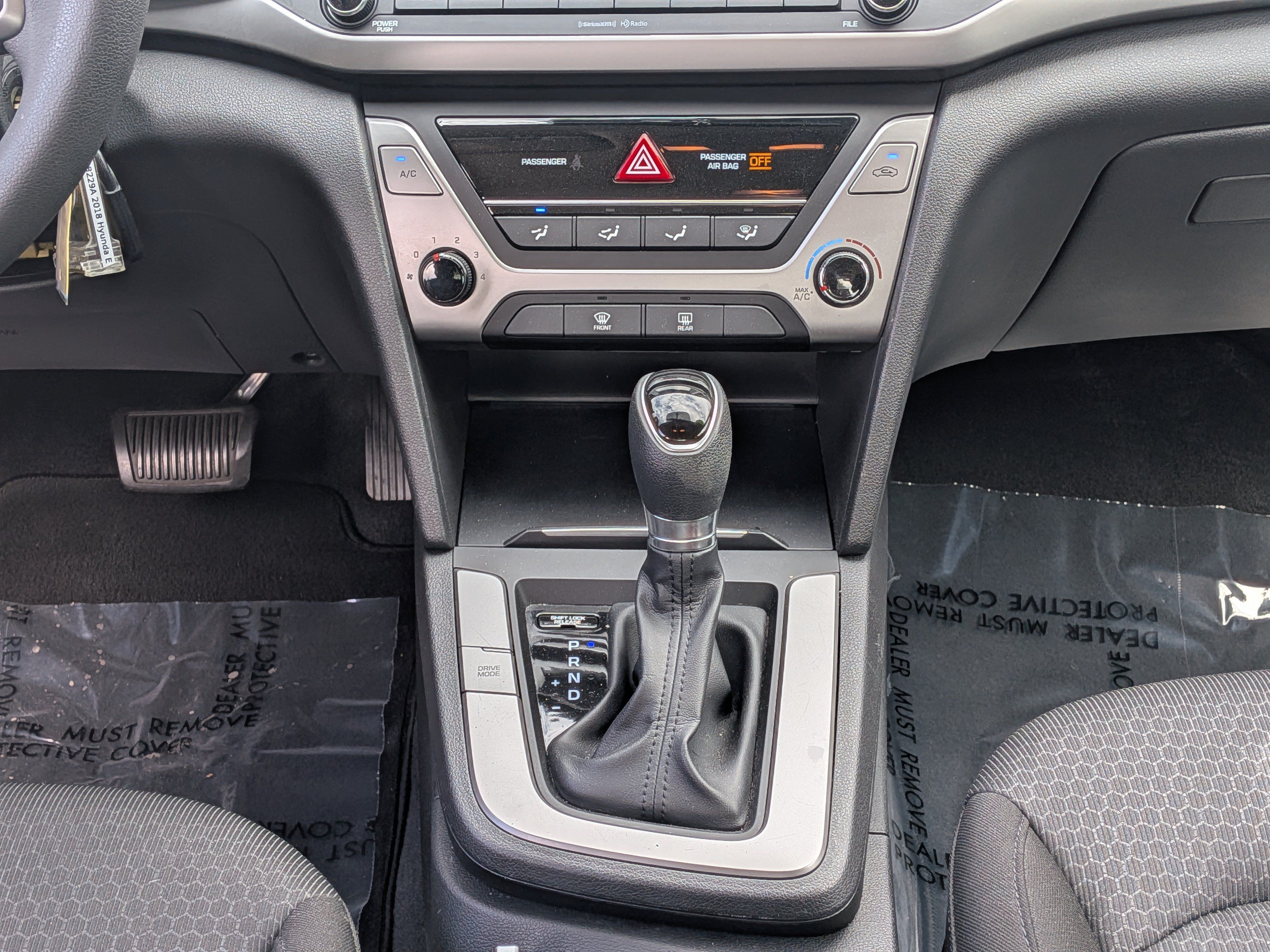 Used 2018 Hyundai Elantra SEL FWD image 19